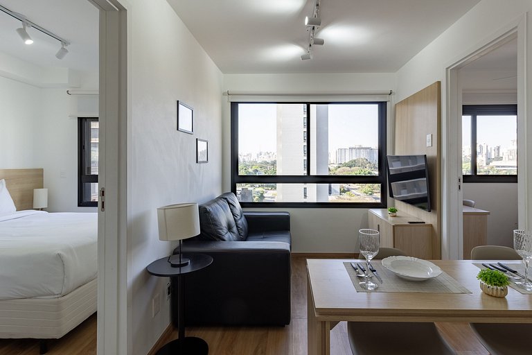 Apto 2 Quartos em Moema c/ Piscina e Coworking