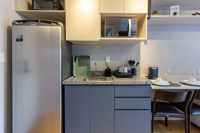 Studio em Pinheiros c/ Cama Queen e Piscina Rooftop